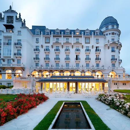 Eurostars Real Hotel 5*