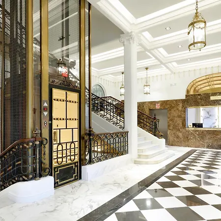 Eurostars Real 5*