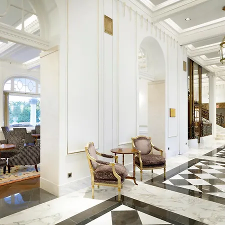 Eurostars Real 5*