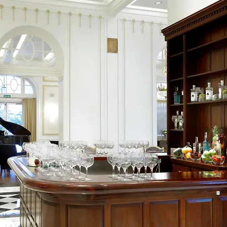 Eurostars Real Hotell 5*