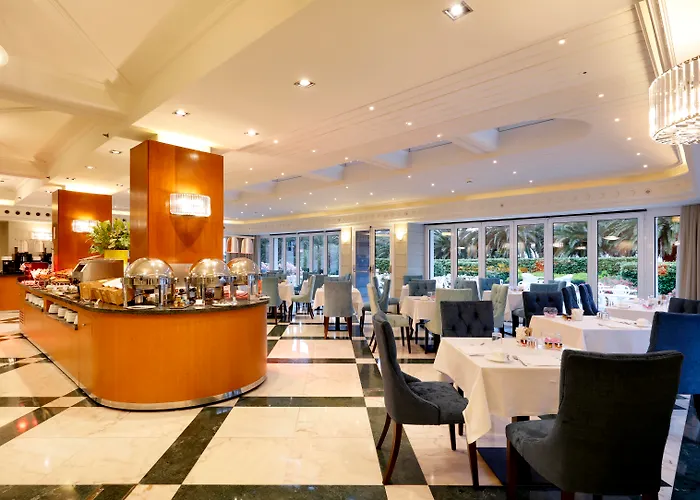 Eurostars Real Hotel